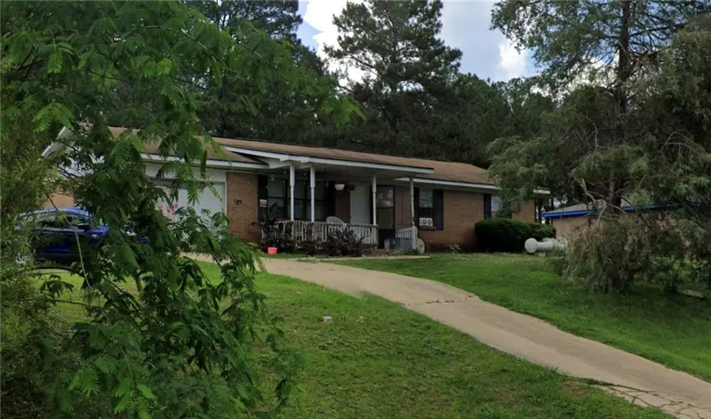129 Higgins RD, Flovilla, GA 30216