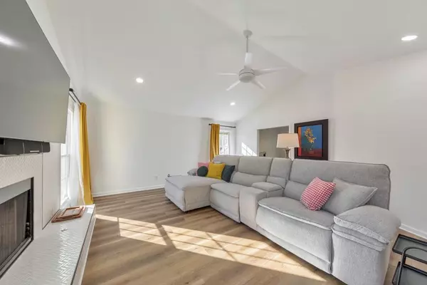 Woodstock, GA 30188,1095 Ashlin DR