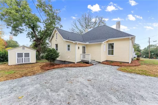 Commerce, GA 30529,102 Barber ST