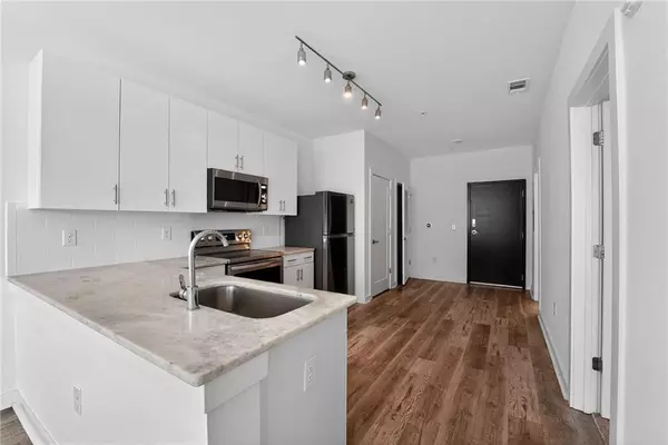 Atlanta, GA 30308,525 Parkway DR #APT 218