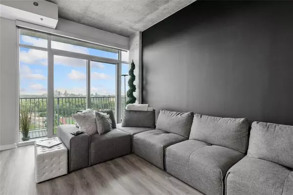 Atlanta, GA 30305,250 Pharr RD NE #1814