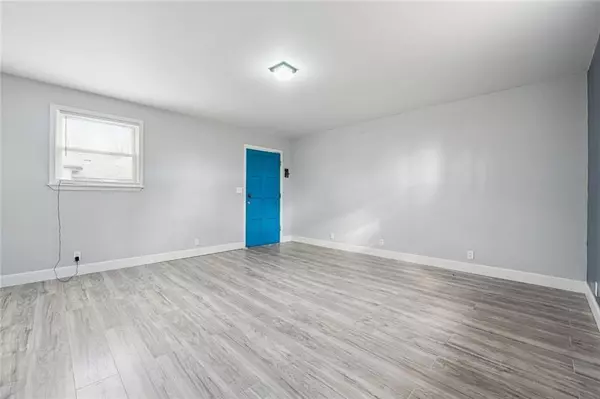 Conyers, GA 30012,1617 Church ST NE