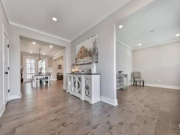 Ball Ground, GA 30107,415 London RD