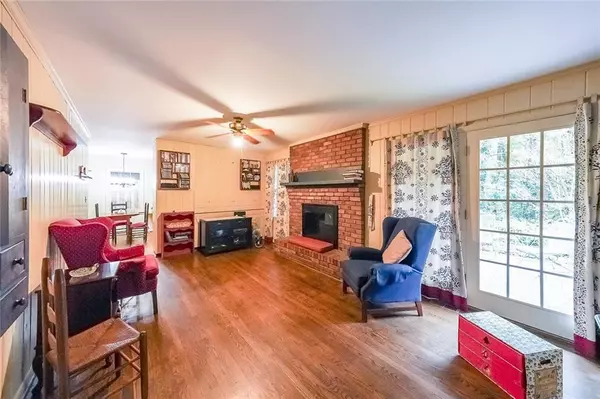 Marietta, GA 30068,2827 Beverly Hills DR