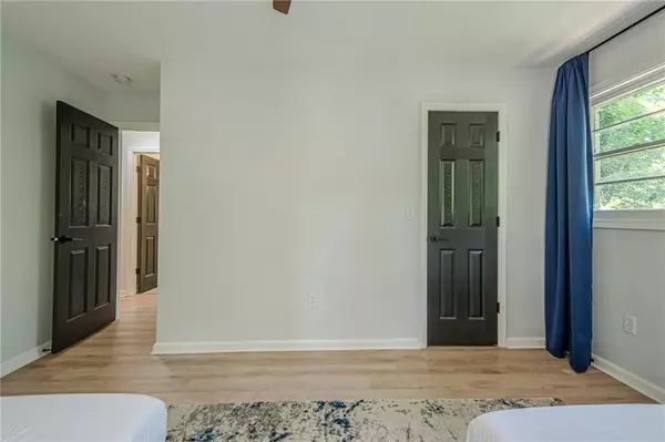 Atlanta, GA 30331,3833 BAKERS FERRY RD SW