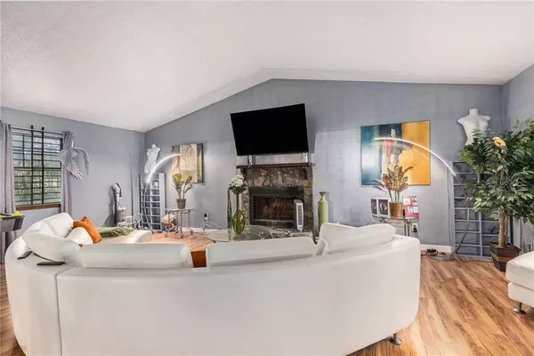 Riverdale, GA 30296,857 Excalibur DR