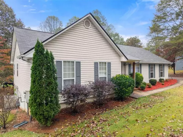 Gainesville, GA 30507,4912 Peach Mountain DR