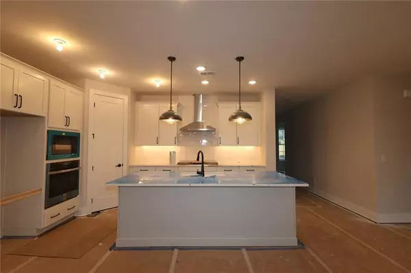 Dallas, GA 30157,517 Barnfield WAY