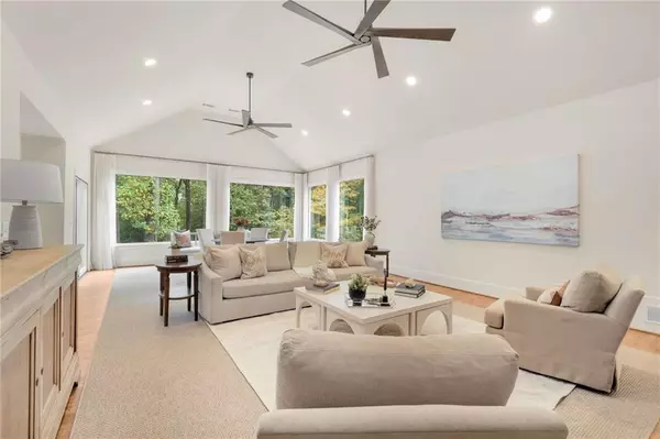 Sandy Springs, GA 30327,720 Fair Oaks MNR