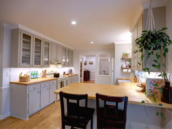 Marietta, GA 30064,199 HICKORY WALK SW