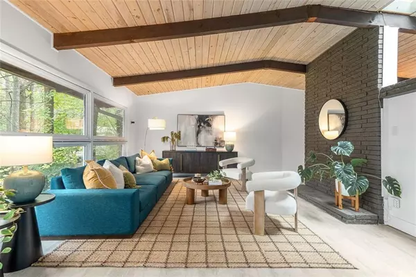 Atlanta, GA 30340,3883 FOXFORD DR