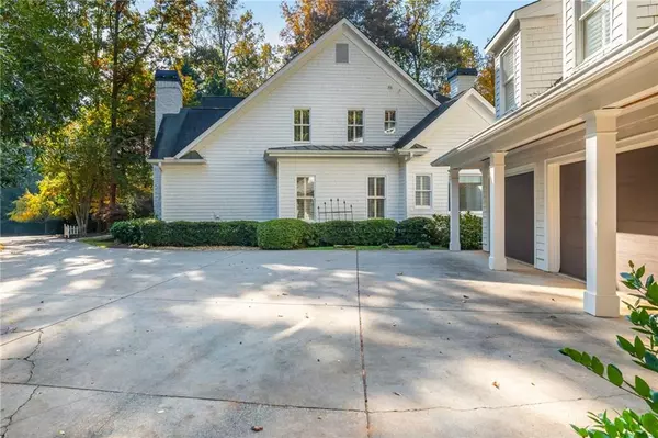 Roswell, GA 30075,4150 Chimney HTS NE