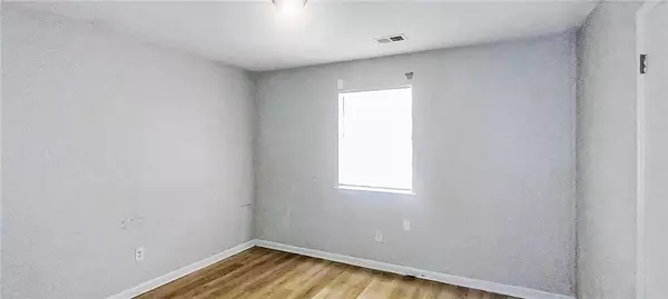 Jonesboro, GA 30238,9409 Forest Knoll DR