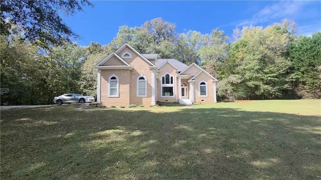 Jackson, GA 30233,304 Harbour Shores DR