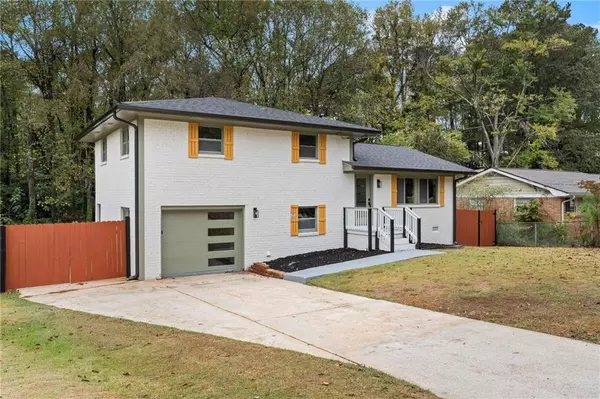 Decatur, GA 30035,3991 Lindsey DR