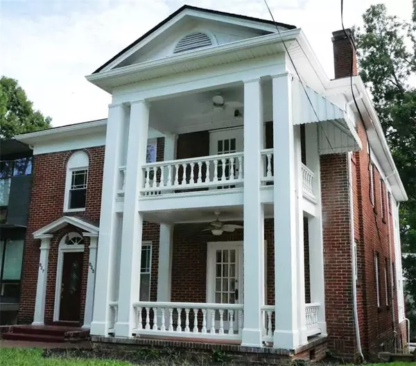 Atlanta, GA 30306,825 North AVE