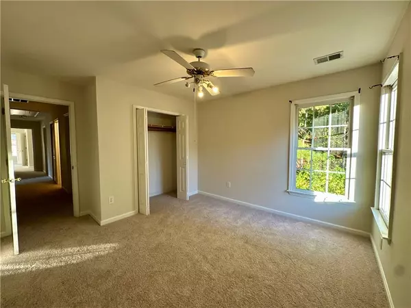 Atlanta, GA 30331,355 BORDEAUX CT SW