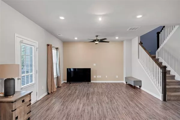 Woodstock, GA 30188,501 RUTHS DR