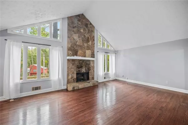 Marietta, GA 30064,1850 Winding Creek LN SW