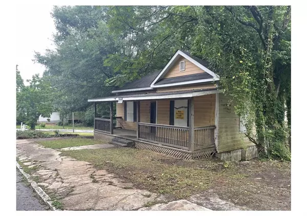 Atlanta, GA 30314,390 Andrew J Hairston PL NW