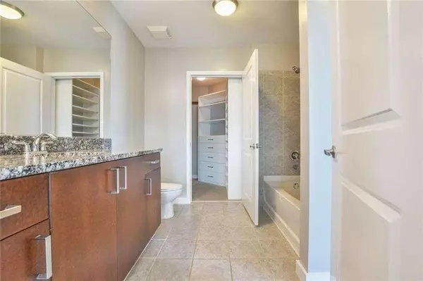 Atlanta, GA 30305,250 Pharr RD NE #2002