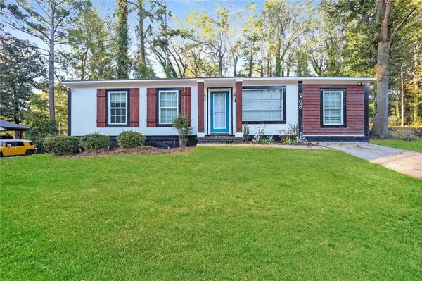 766 Cascade DR, Forest Park, GA 30297