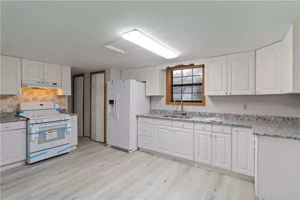 Douglasville, GA 30134,166 Pebble PATH