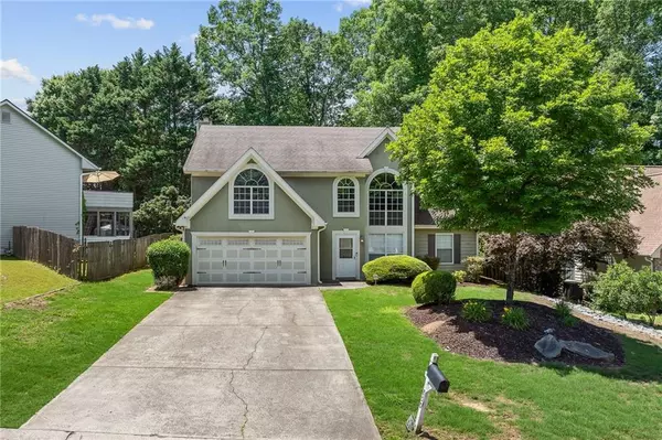 850 Long Branch Cir, Sugar Hill, GA 30518