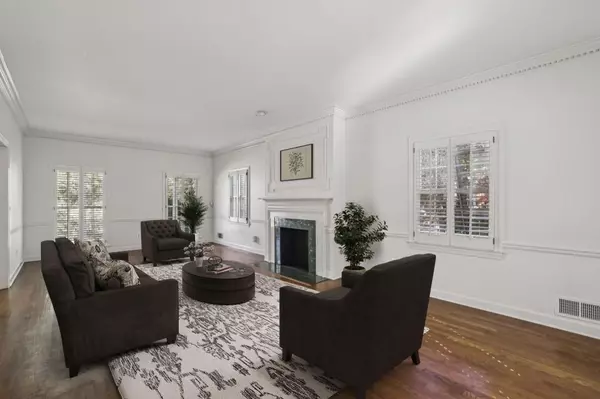 Atlanta, GA 30328,6215 River Chase CIR