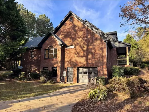 Loganville, GA 30052,1210 Lancelot CT