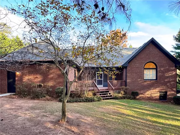 Loganville, GA 30052,1210 Lancelot CT