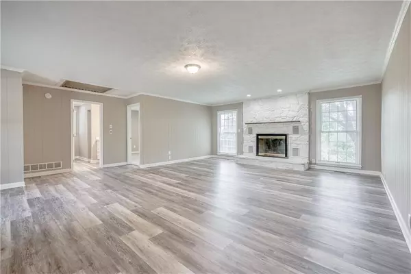 Gillsville, GA 30543,2174 Highway 323