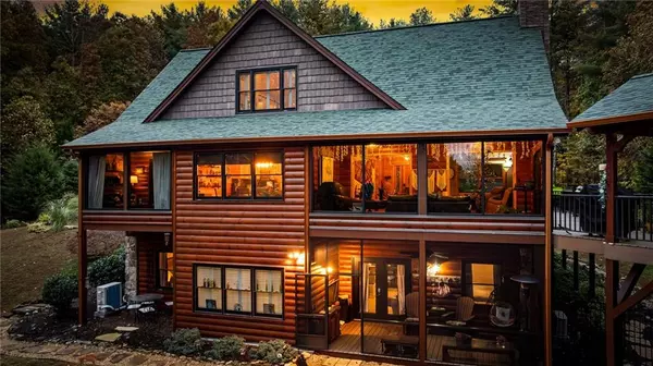 Blue Ridge, GA 30513,240 Twin Lakes RD