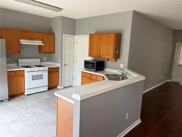 Kennesaw, GA 30152,1737 Taynton CIR NW