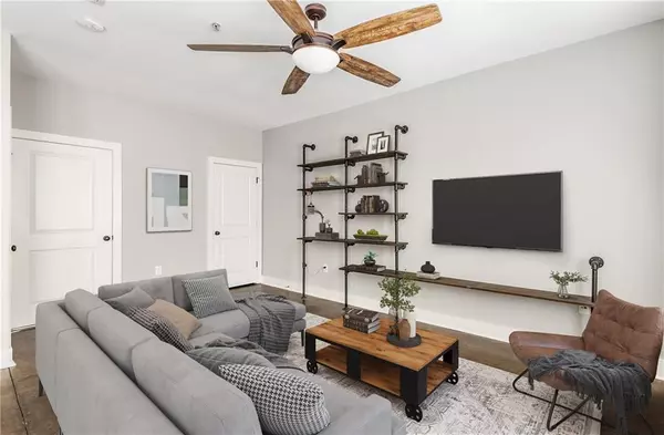 Atlanta, GA 30307,1300 Dekalb AVE NE #211