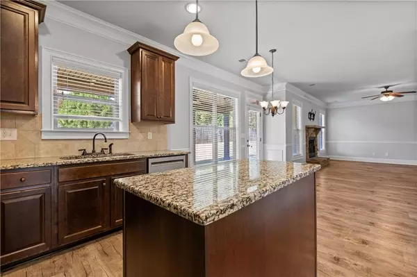 Cumming, GA 30041,1510 Walking Horse TRL