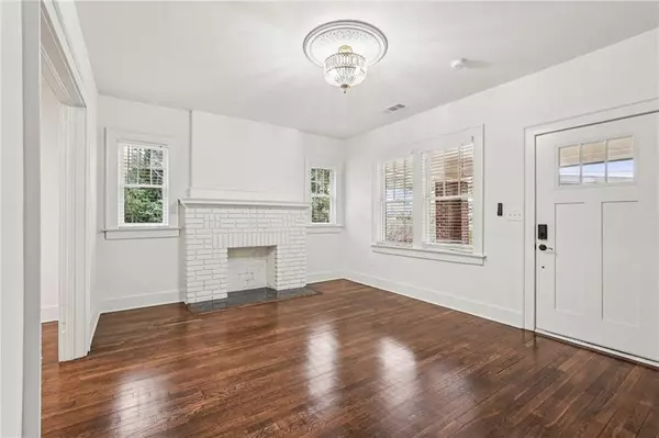 Atlanta, GA 30310,829 Rose CIR SW