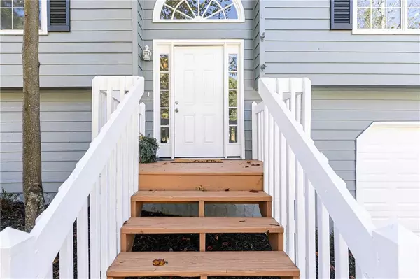 Dallas, GA 30132,281 Cottonwood LOOP