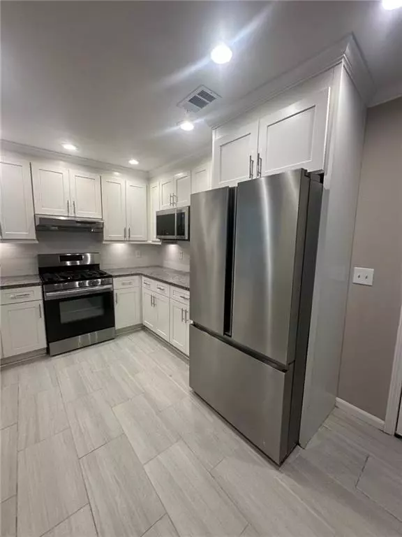 Marietta, GA 30066,40 Briar Gate LN