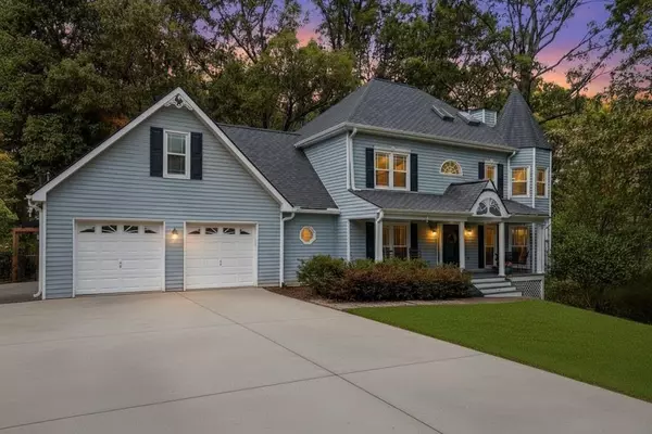 1421 Eryn CIR, Suwanee, GA 30024