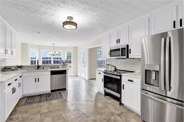 Loganville, GA 30052,251 Lake Valley DR