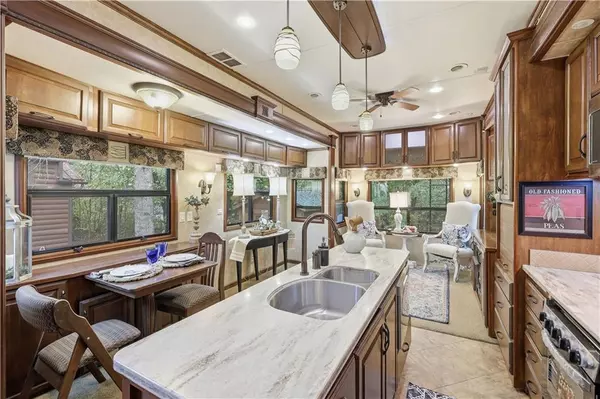 Cleveland, GA 30528,329 Leisure Acres DR