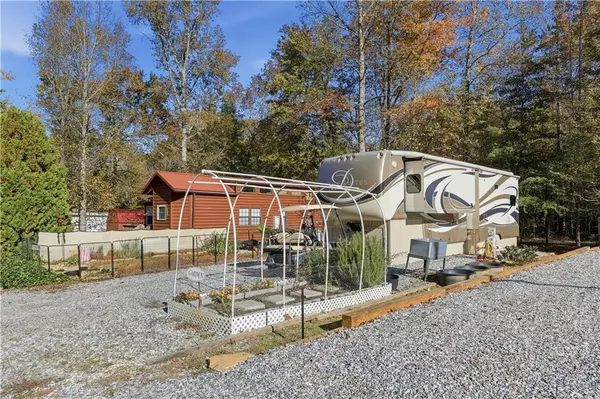 Cleveland, GA 30528,329 Leisure Acres DR