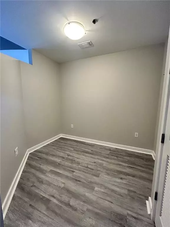 Atlanta, GA 30308,855 Peachtree ST NE #2408