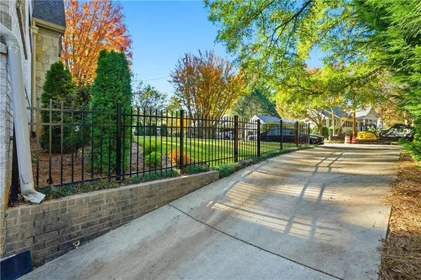 Atlanta, GA 30306,1295 Cumberland RD NE