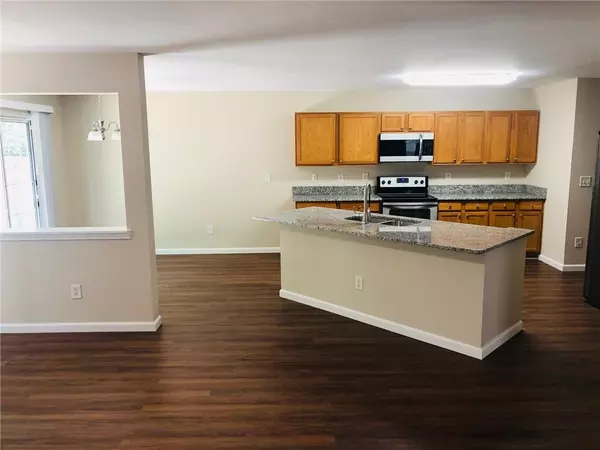 Cumming, GA 30040,2950 Centerglen LN