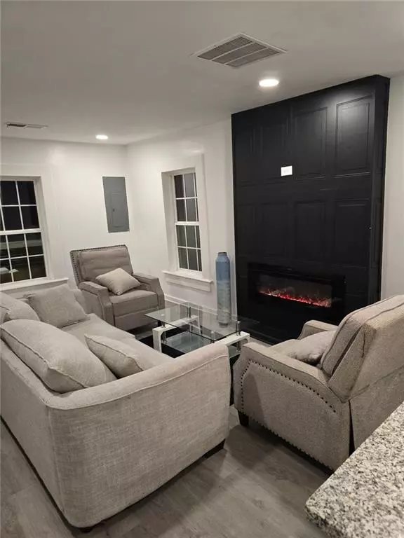 Atlanta, GA 30310,1149 TUCKER PL SW