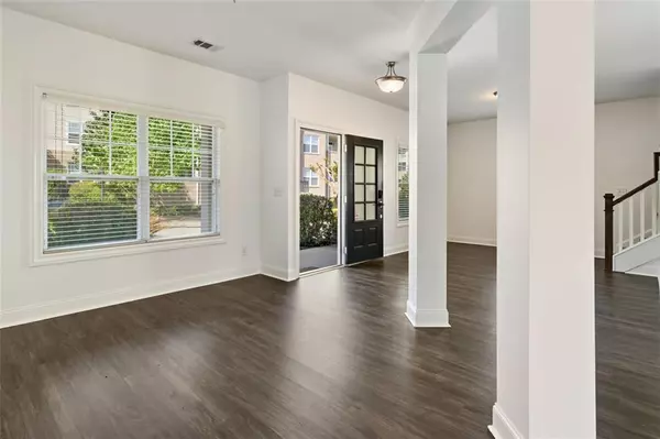 Atlanta, GA 30318,1739 DREW DR NW