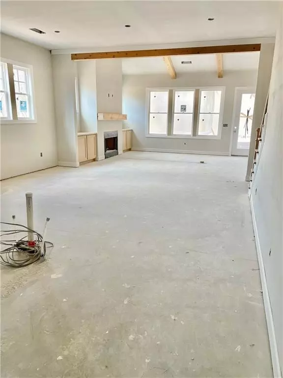 Waleska, GA 30183,160 Cherokee DR S