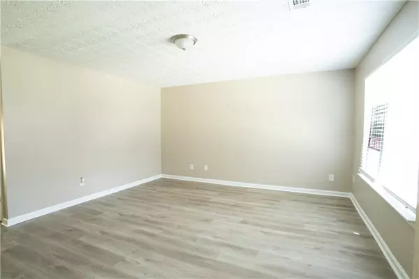 Forest Park, GA 30297,5538 Pineridge CT